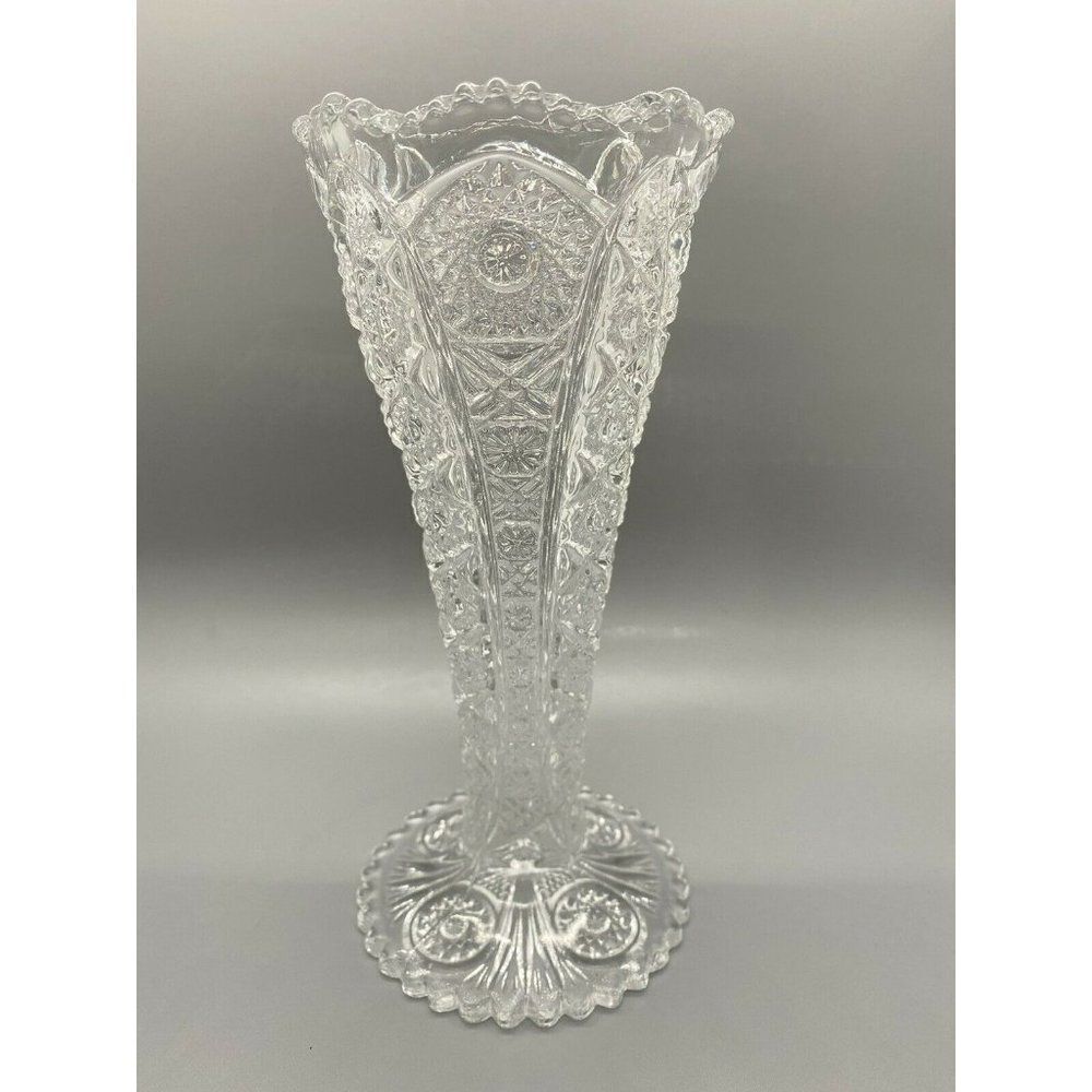 Vintage Imperial Glass Vase Daisy and Button Cut Sawtooth‎ Edge 1950s